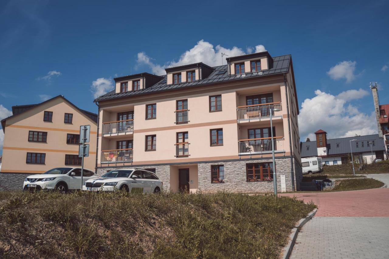 Apartman Sjezdovka Kasperske Hory Εξωτερικό φωτογραφία